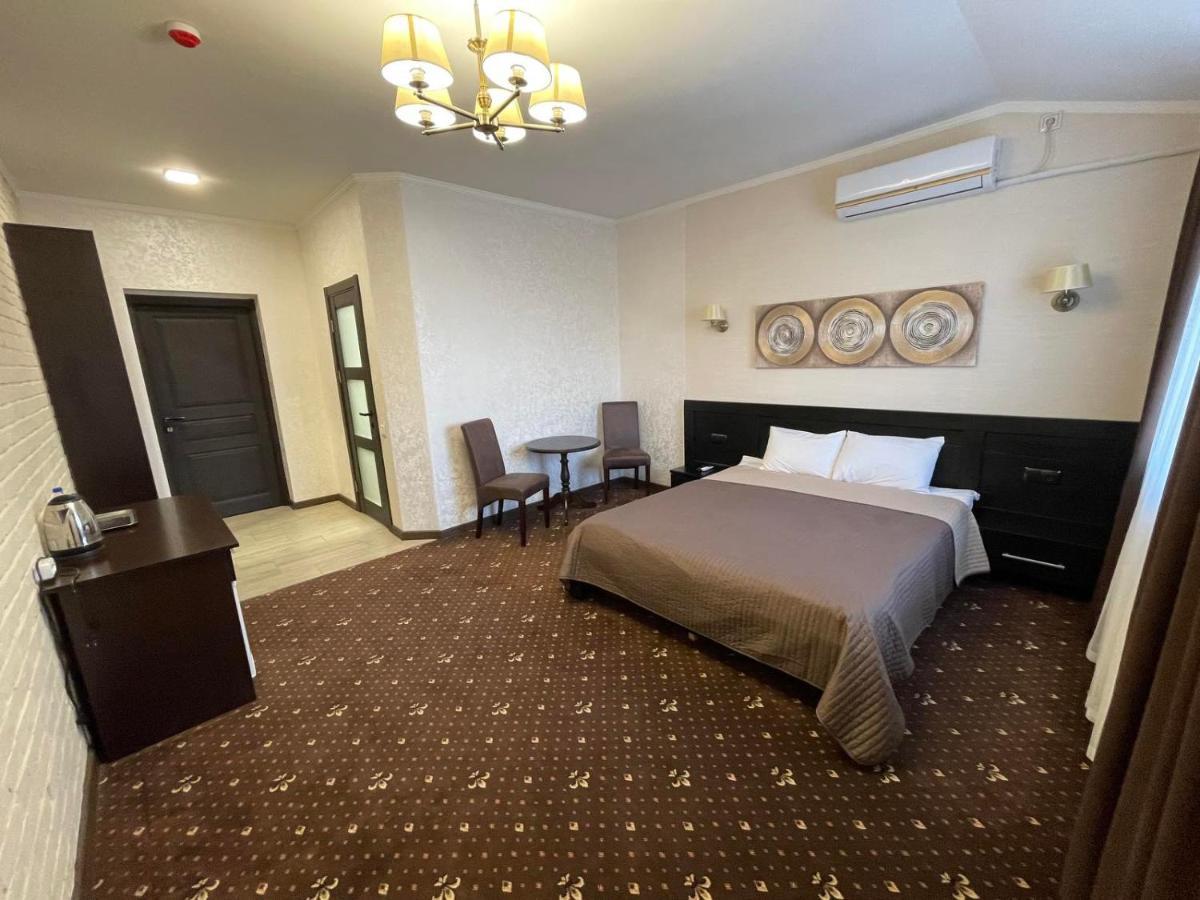 Maliye Khutora Hotel Merry Club מראה חיצוני תמונה