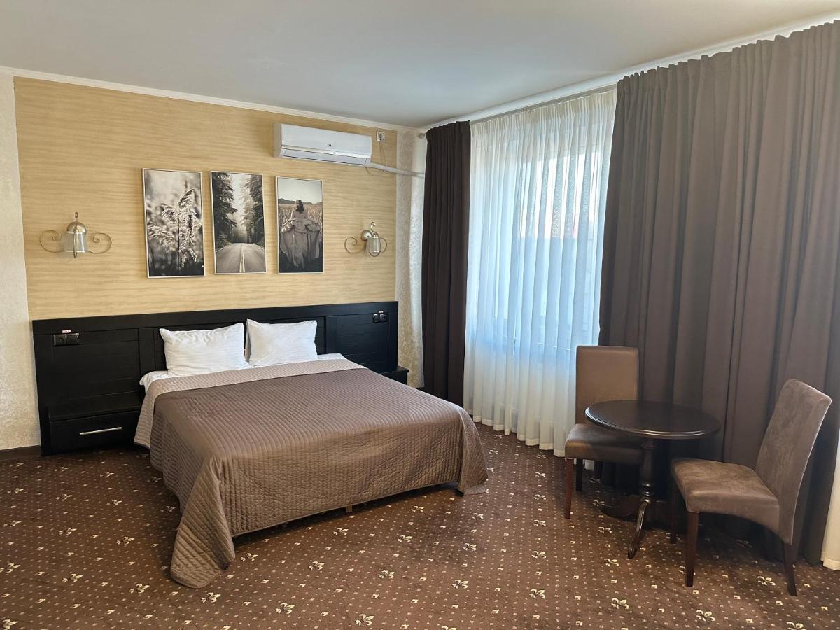 Maliye Khutora Hotel Merry Club מראה חיצוני תמונה