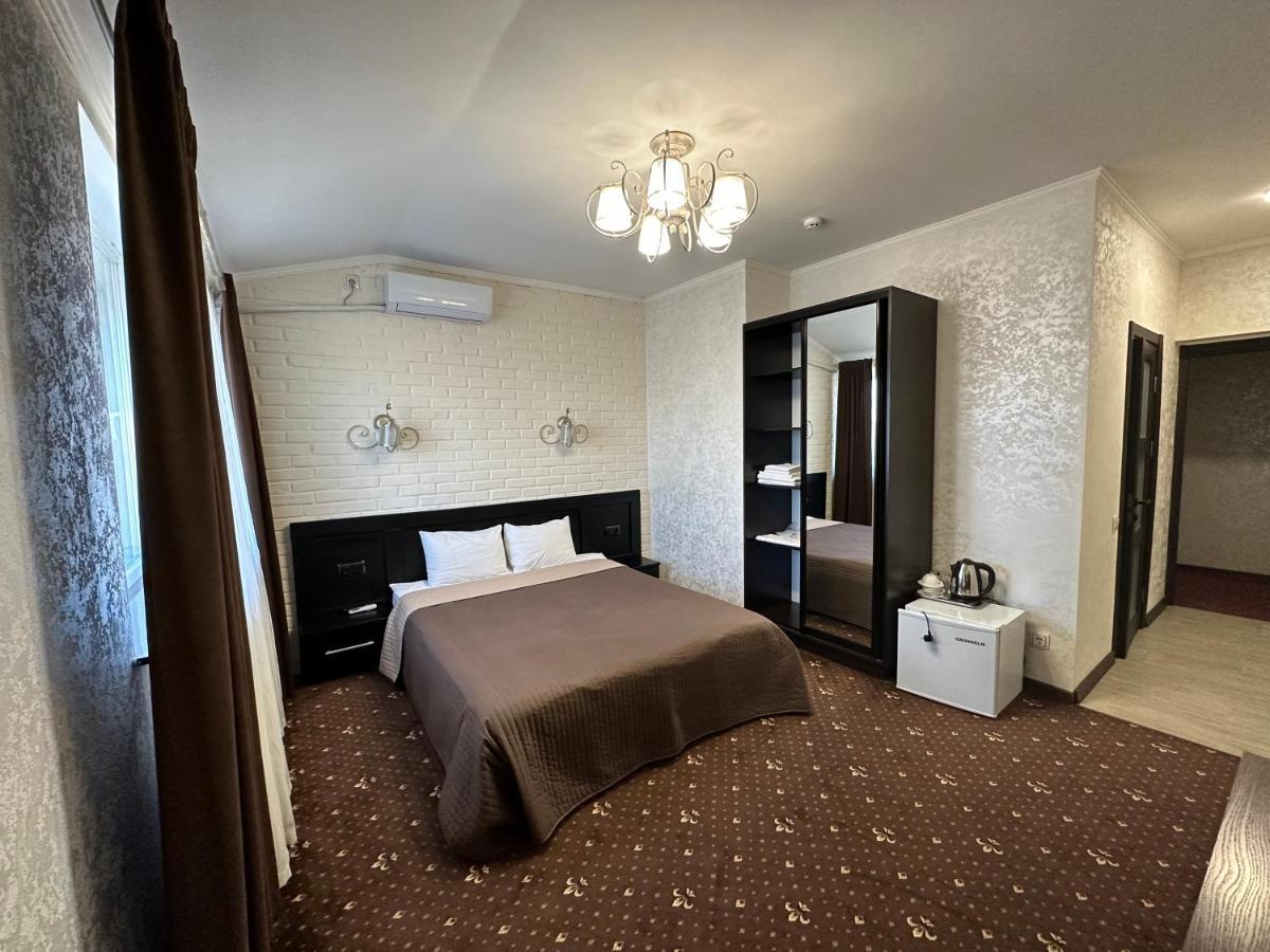 Maliye Khutora Hotel Merry Club מראה חיצוני תמונה